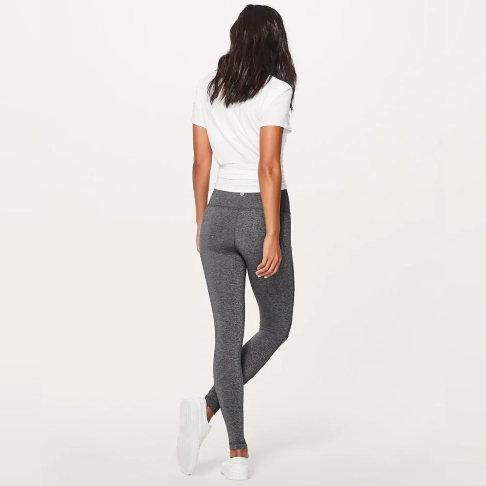 Lululemon women’s size 6 Wunder Under HR Tight, SE Tech preowned excellent cond
